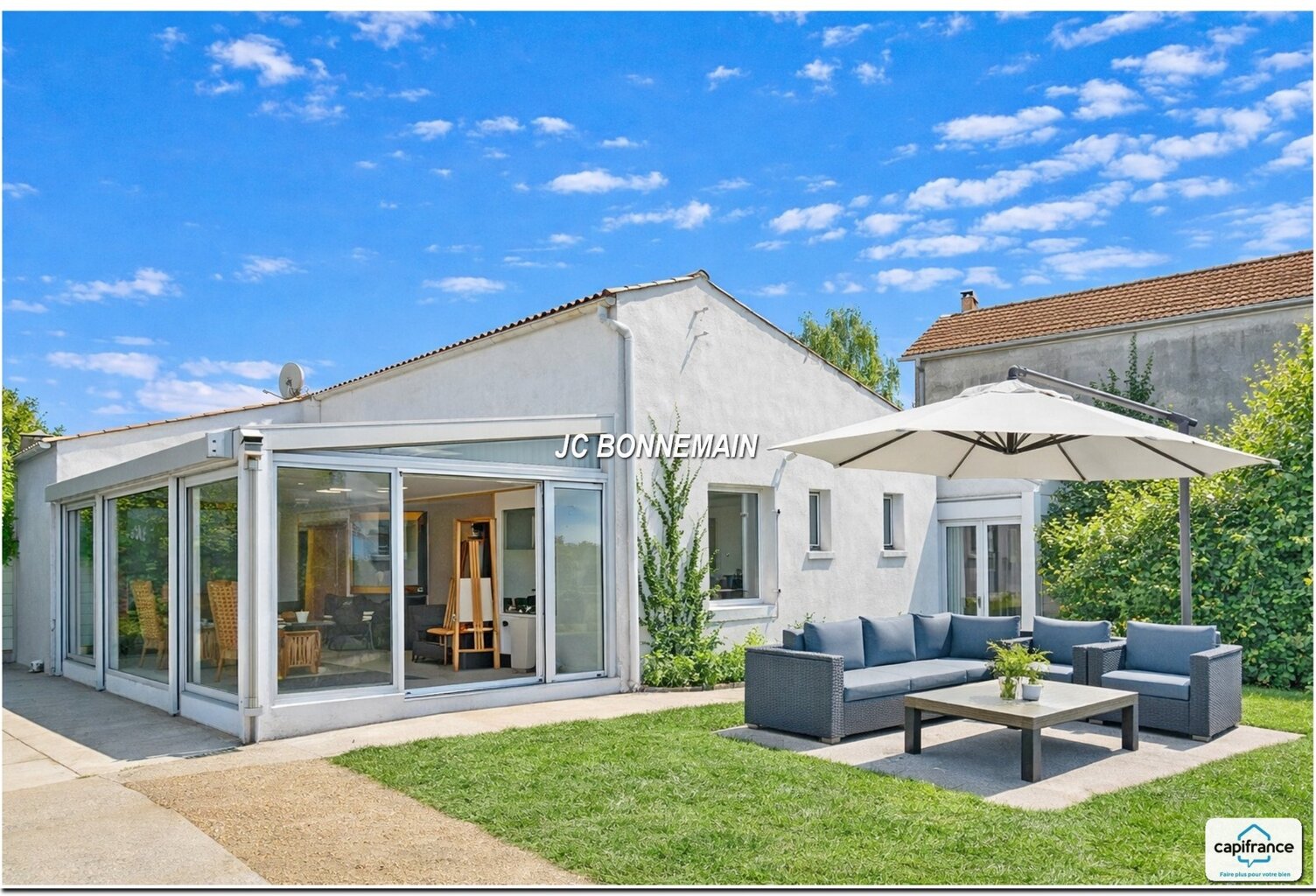 Maison plain-pied à vendre  proche Plages - LE CHATEAU D'OLERON (17) - 135 m² habitables - Terrain 1400 m² - 4 pièces — photo 1