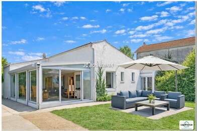 Maison 4 pièces 399550 €