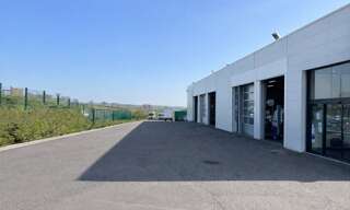 Bureau 5 Pièces 1308 m² à vendre à Saint-Germain-Laval (42260)