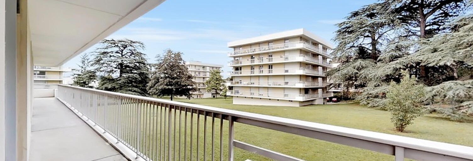 Appartement 5 Pièces 128 m² à vendre à Saint-Cyr-au-Mont-d'Or (69450)