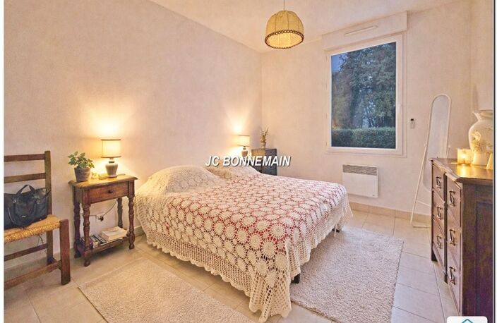 Dpt Charente Maritime (17), Meursac - proche de SAUJON - Résidence Sécurisée - Appartement RDC 4 Pièces  100 m² — photo 4