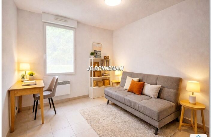 Dpt Charente Maritime (17), Meursac - proche de SAUJON - Résidence Sécurisée - Appartement RDC 4 Pièces  100 m² — photo 5