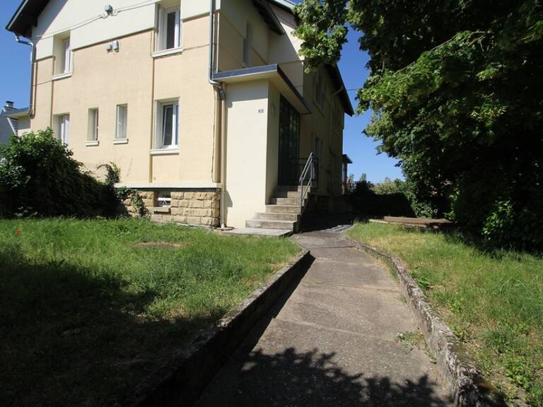 Maison mitoyenne à louer 4 pièces ZIMMING (57), 2 chambres, garage et jardin — photo 1