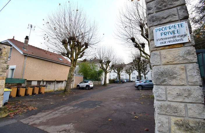 Appartement à vendre 3 pièces, 1 cave et parking NEVERS (58) dans une résidence calme, quartier agréable à saisir !! — photo 2