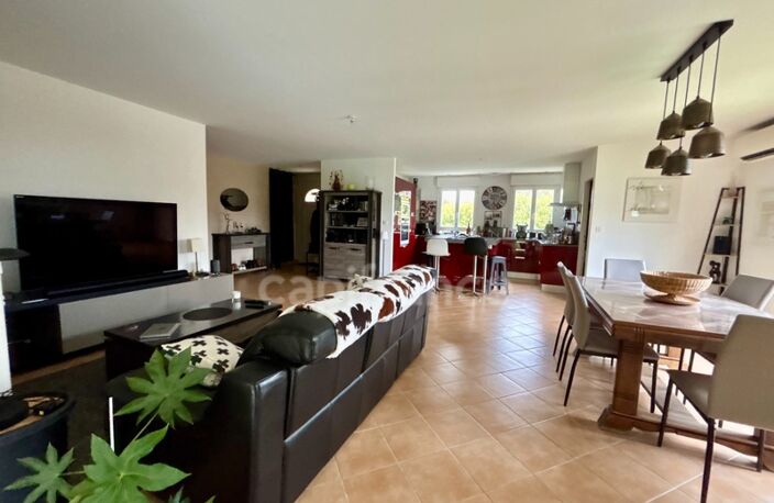 Belle maison de plain-pied avec piscine et terrain de 2000 m², au calme et sans vis-à-vis à Montauban (82) — photo 5