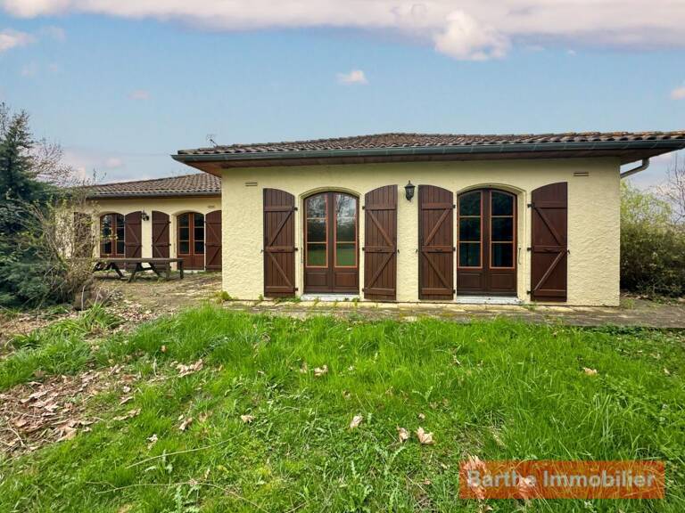 Villa À Vendre — photo 1