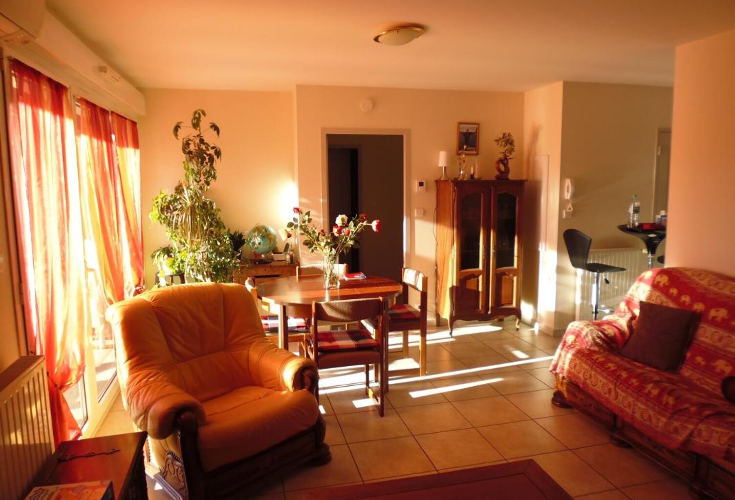Appartement À Vendre — photo 1