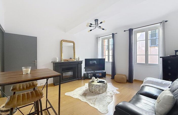 Appartement À Vendre — photo 2