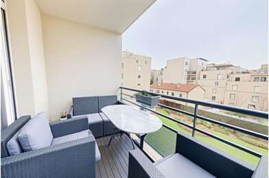 Appartement 3 pièces 300000 €