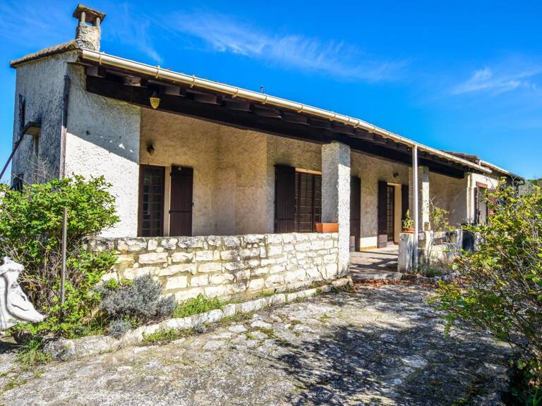 Maison à vendre à Rochefort du Gard, 4 chambres, grand terrain divisible, opportunité à ne pas manquer ! — photo 1