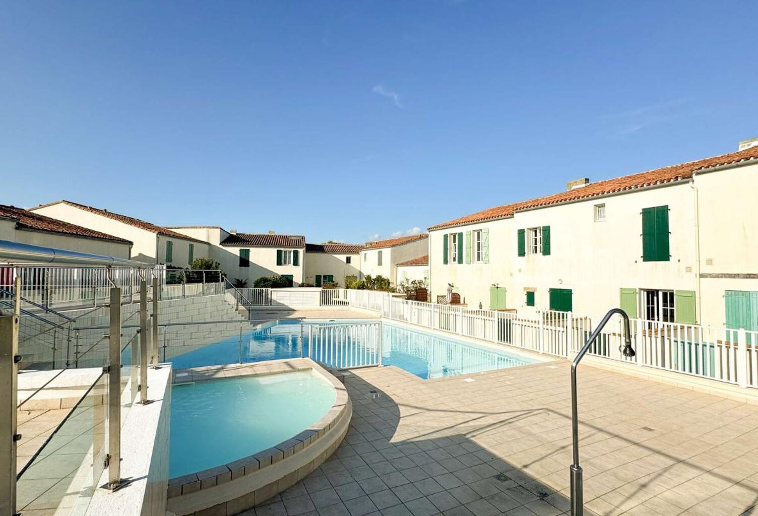 Appartement entièrement refait à neuf situé à deux pas du port de Plaisance de Saint-Martin-de-Ré — photo 1