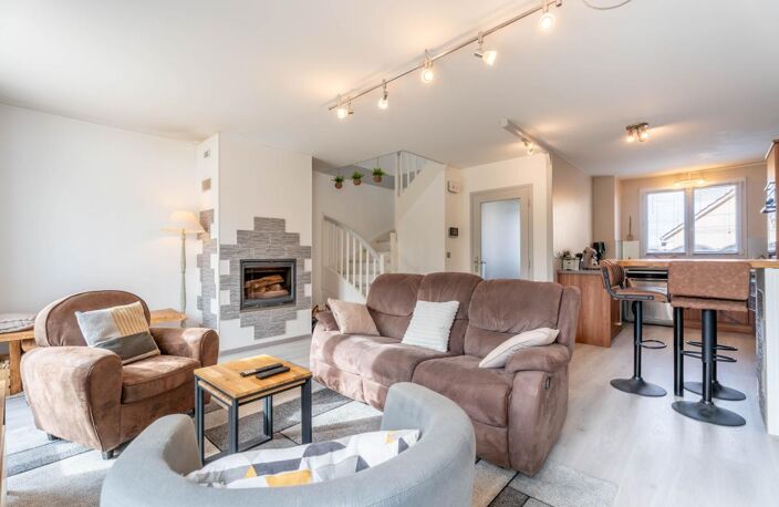 LENTILLY – Maison individuelle au calme dans commune prisée — photo 3