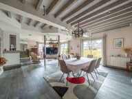 Maison familiale 175 m² à Gujan-Mestras La Hume – 4 chambres, grand séjour, jardin, cave et prestations confort — photo 3