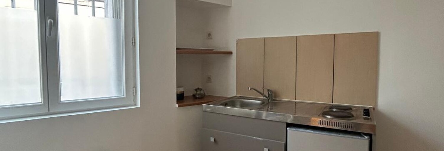 Appartement 1 Pièce 15 m² à louer à Nîmes (30900)