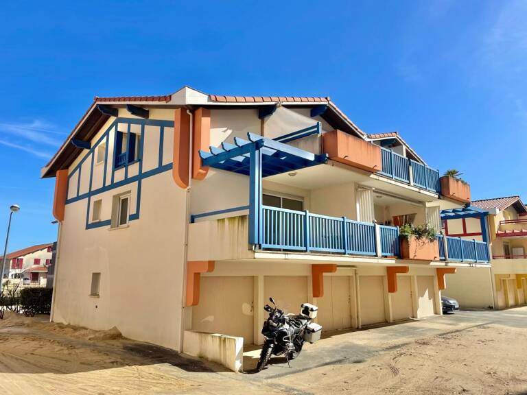 Appartement À Vendre — photo 1