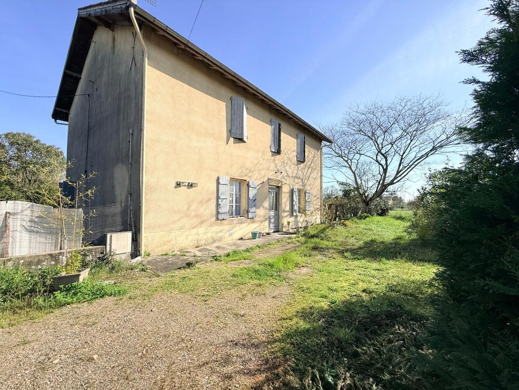 Villa / Maison  T3 à vendre Saint-Germé 32400