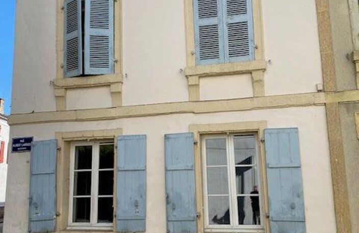 Maison bourgeoise avec un patio intérieur à Saint sever — photo 2