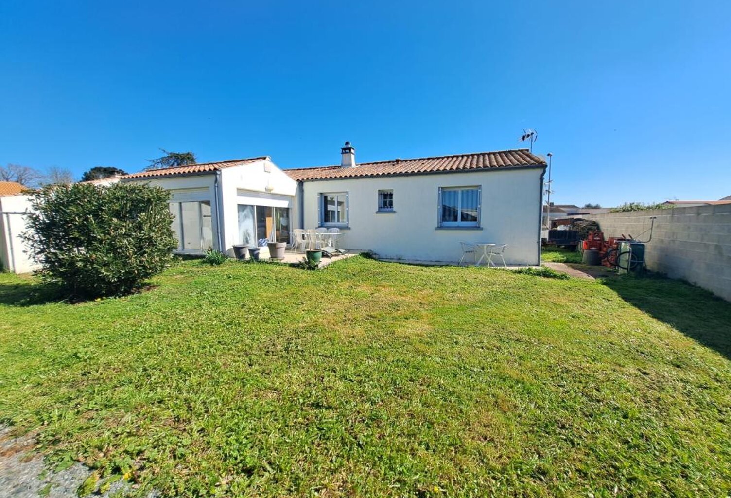Maison Sainte Soulle — photo 1