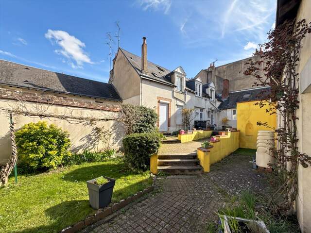 🌟 Rare Duplex d'Exception 94 m² au cœur du Vieil Orléans (DPE C) — photo du bien