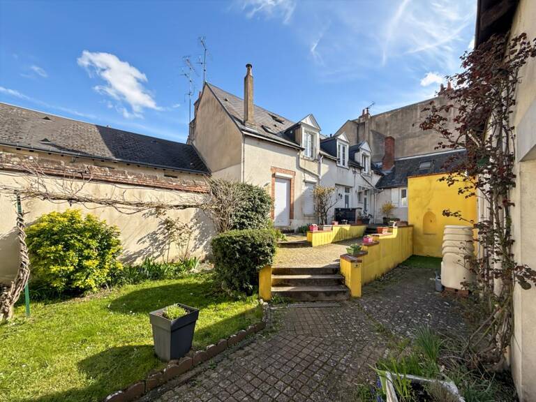   Rare Duplex d'Exception 94 m² au cœur du Vieil Orléans (DPE C) — photo 1