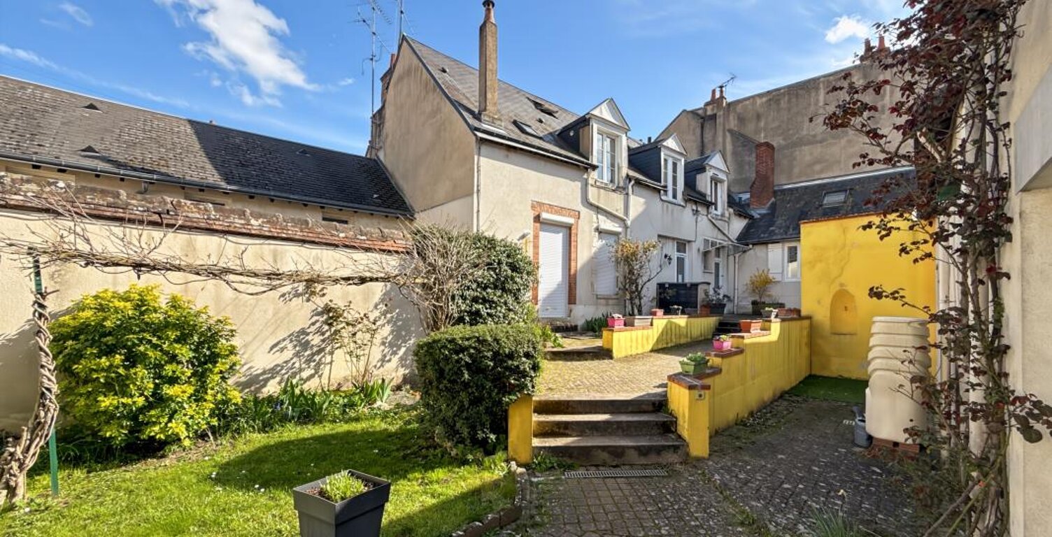   Rare Duplex d'Exception 94 m² au cœur du Vieil Orléans (DPE C) — photo 1