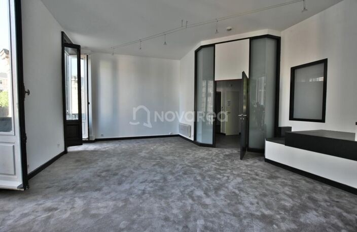 Bureaux 7 pièces — photo 3