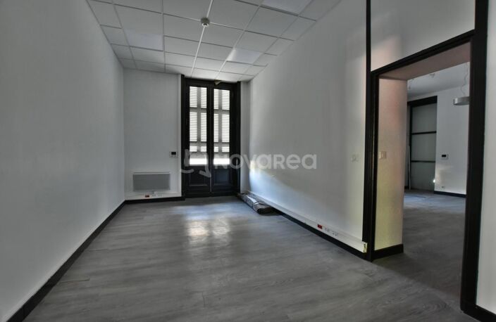 Bureaux 7 pièces — photo 5