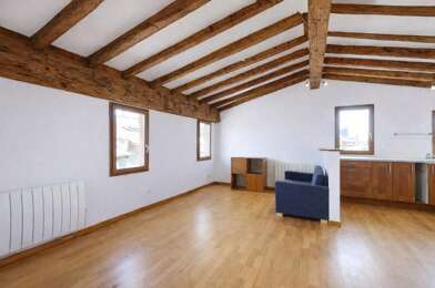 Appartement 3 pièces 945 €