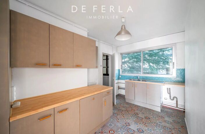 Appartement lumineux avec terrasse et parking  à Sèvres — photo 5
