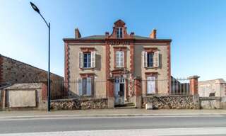 Immeuble  299 m² à vendre à Lys-Haut-Layon (49310)