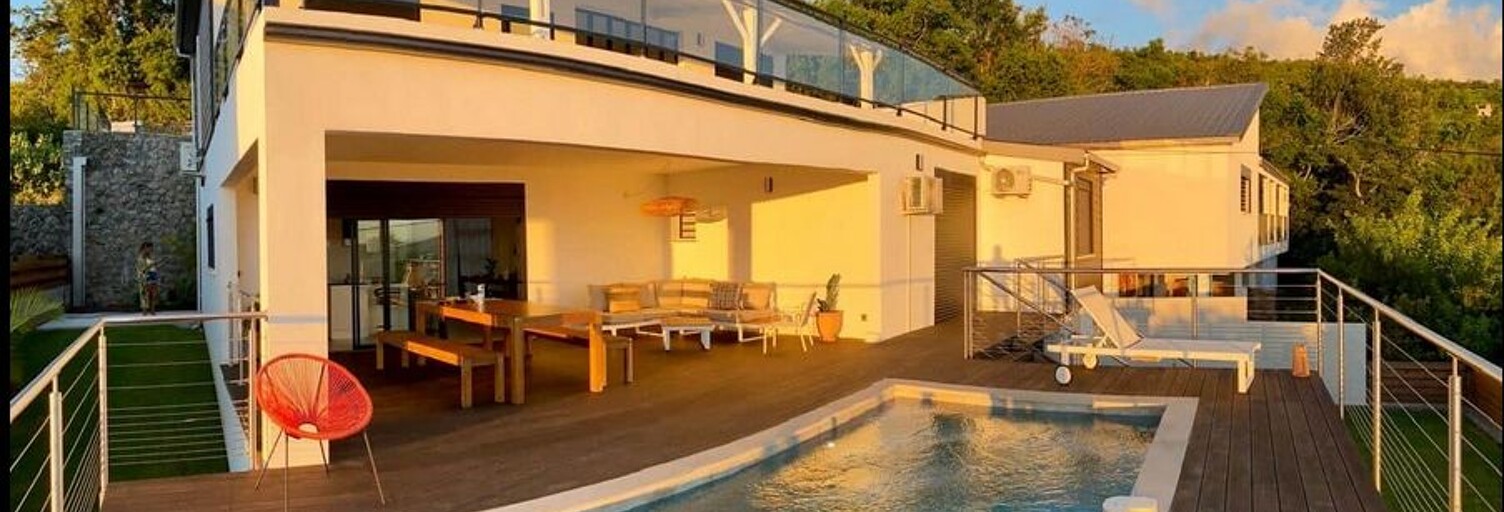 Maison 5 Pièces 130 m² à louer à Saint-Leu (97436)