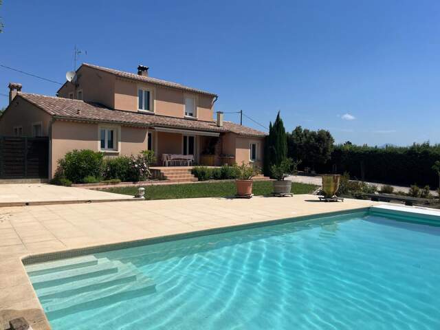 Maison À Vendre — photo du bien
