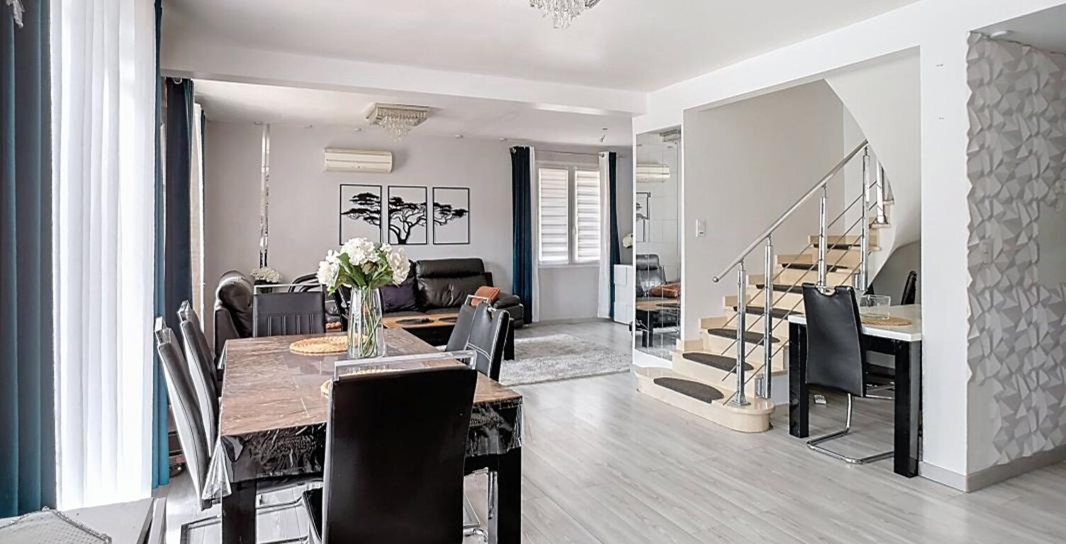 Maison À Vendre LE PONTET Centre — photo 1
