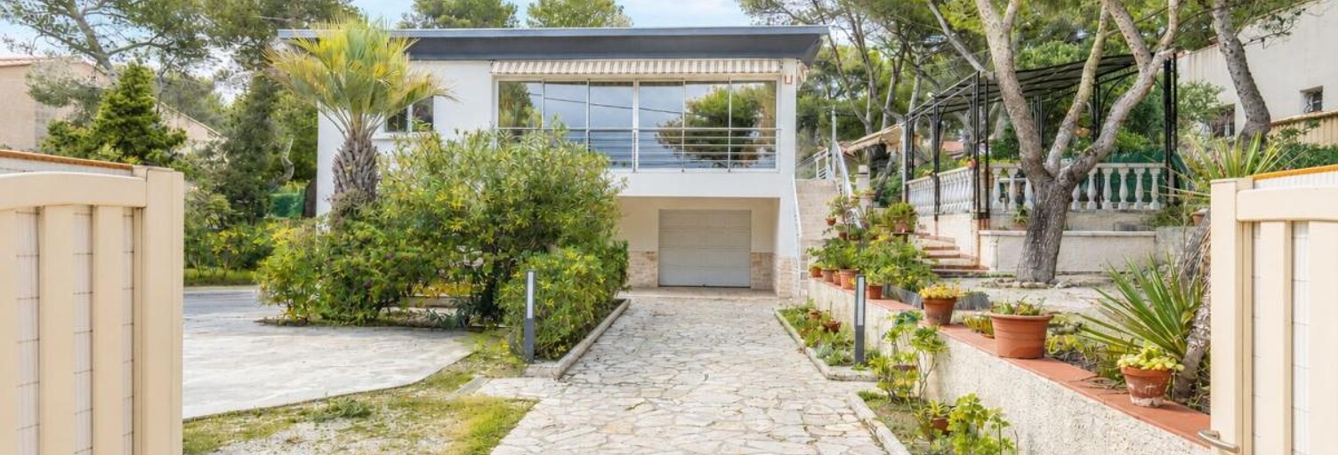 Maison 7 Pièces 220 m² à vendre à Saint-Mandrier-sur-Mer (83430)