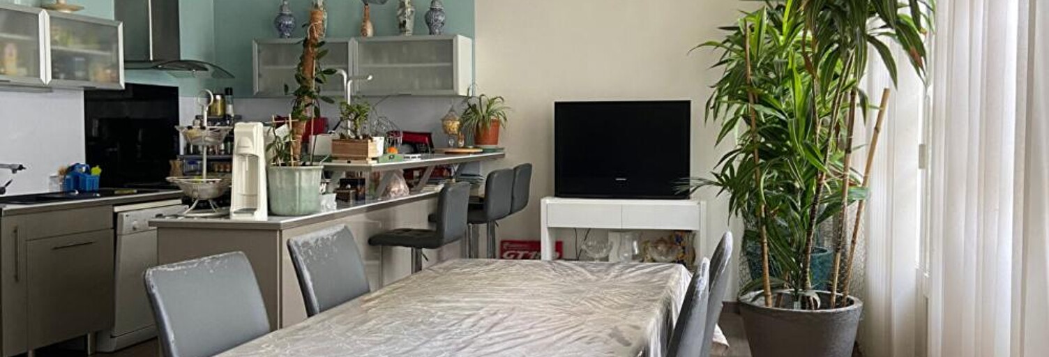 Immeuble  162 m² à vendre à Sablé-sur-Sarthe (72300)