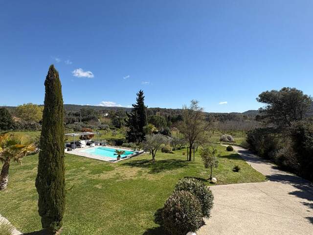 Villa avec vue imprenable Pernes Les Fontaines — photo du bien