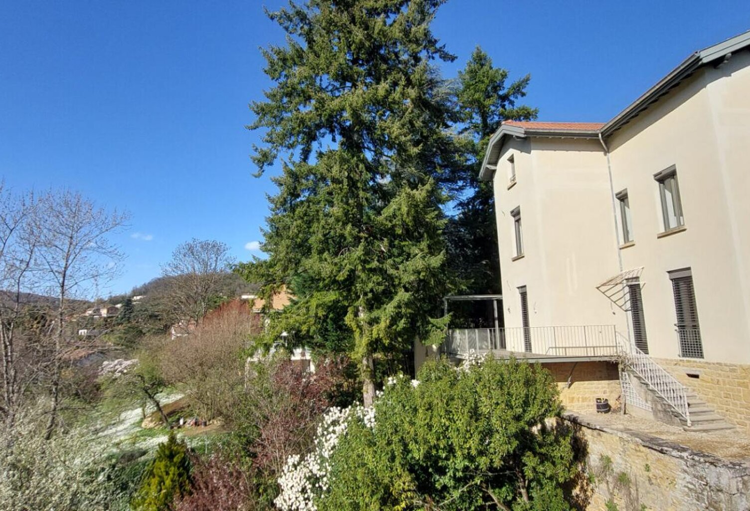 Propriété Saint Cyr Au Mont D Or 5 pièce(s) 126.94 m2 — photo 1