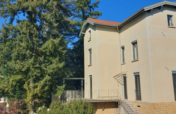 Propriété Saint Cyr Au Mont D Or 5 pièce(s) 126.94 m2 — photo 2