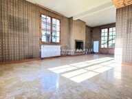 JOUY - CHARMANTE MAISON de 115 m2, 5 PIECES — photo 3