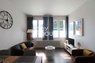 Appartement 3 pièces 926 €