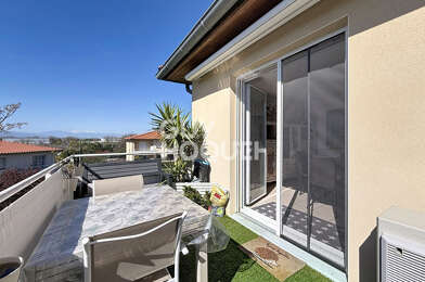 Appartement 4 pièces 235000 €