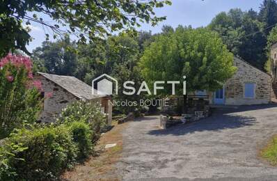 Maison mitoyenne dans hameau avec garage et terrain — photo du bien