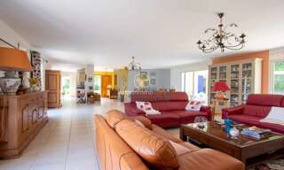 Maison 8 Pièces 224 m² à vendre à Apt (84400)