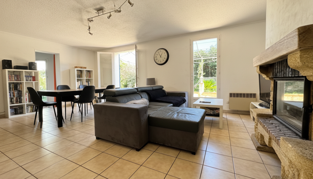 Villa / Maison 5 pièces  à vendre Garde (La) 83130