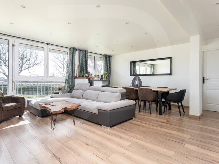 EXCLUSIVITÉ -APPARTEMENT 4 PIÈCES - ENTIÈREMENT RÉNOVÉ - 3 CHAMBRES - SECTEUR MARE-AU-CLERC — photo 1