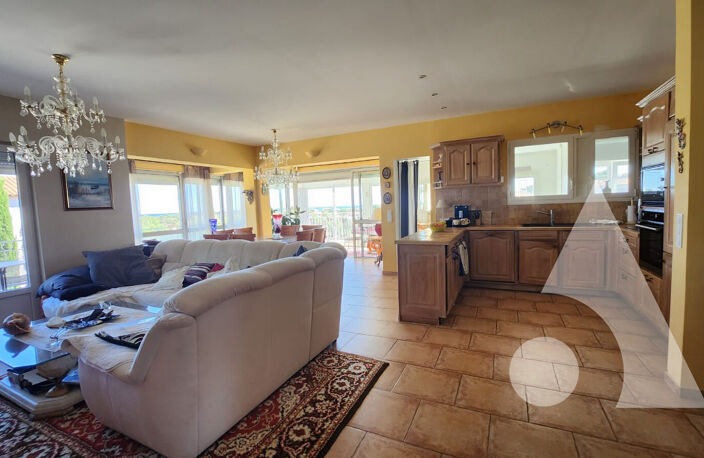 COUP DE COEUR À FRÉJUS  MAISON 155 M², PISCINE, VUE MER ET DOUBLE GARAGE — photo 5