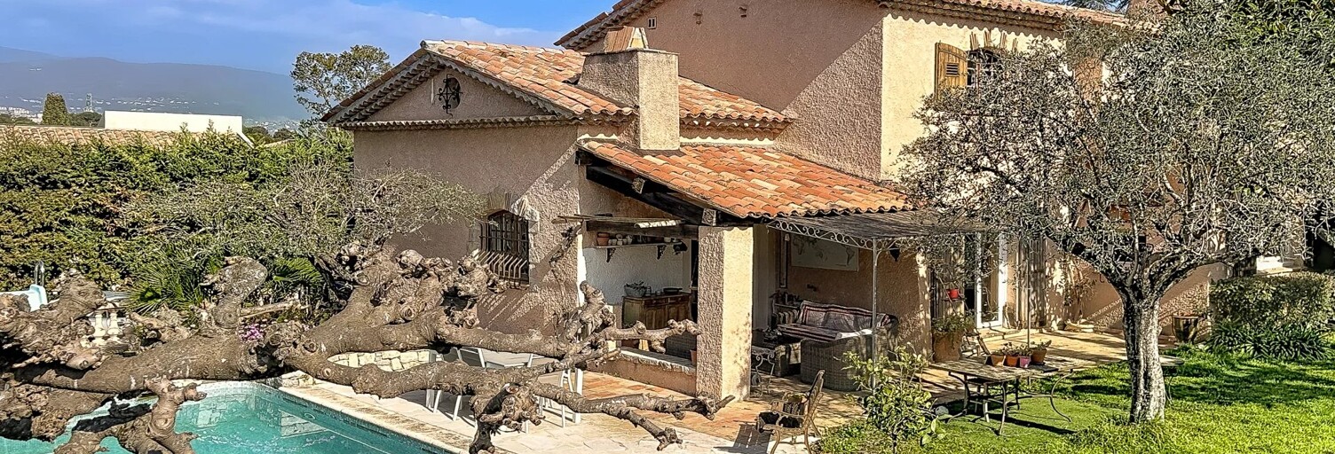 Maison 5 Pièces 128 m² à vendre à Mougins (06250)