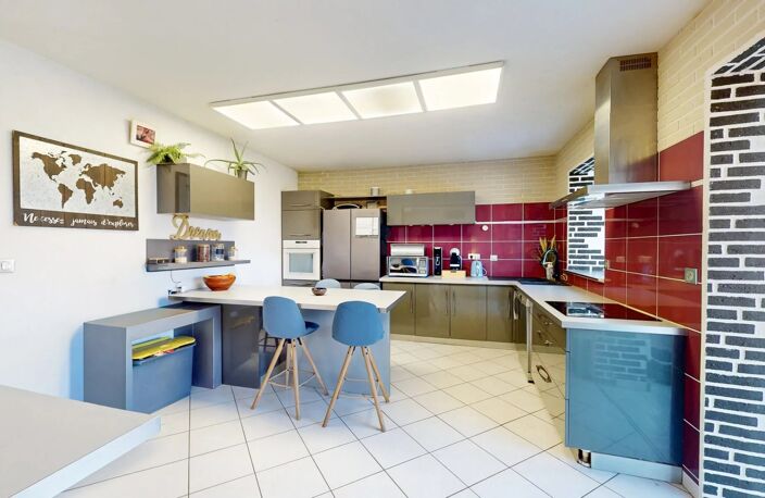 Maison familiale 7 pièces avec véranda, dépendance et sauna – Champhol ! — photo 4