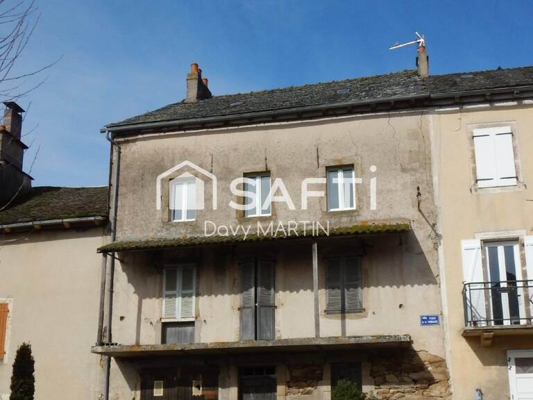 Une maison dans un village agréable. — photo 1