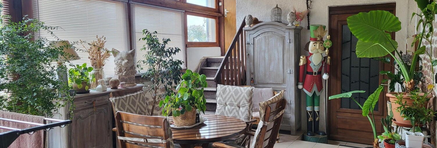 Maison 5 Pièces 113 m² à vendre à Saint-Jean-sur-Veyle (01290)